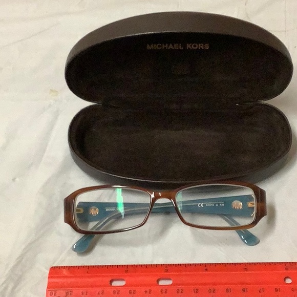 Michael Kors Eyeglasses and case - Picture 7 of 7